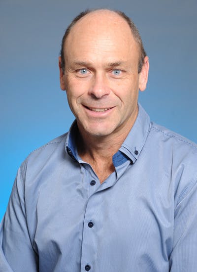 Dr Stuart Baines